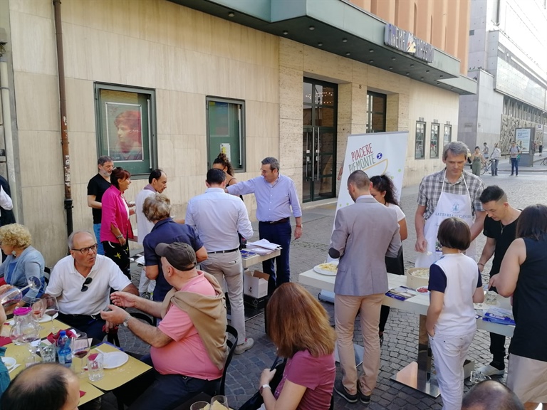 Speciale Piacere Piemonte - Il 28 giugno apericena dedicata alle eccellenze gastronomiche cooperative! Una Festa della cooperazione agricola piemontese